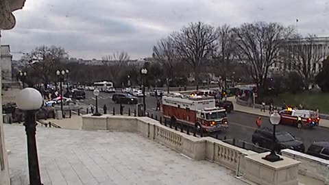 5144CHOB02RotundaExitExterior_2021-01-06_15h00min00s820ms.mp4