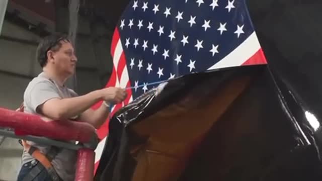 President Trump’s Newly renovated Plane is badass!!! 🇺🇸🇺🇸🇺🇸 S