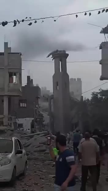 Isrealite strike hits mosque in Al Shati refugee camp, west of Gaza.