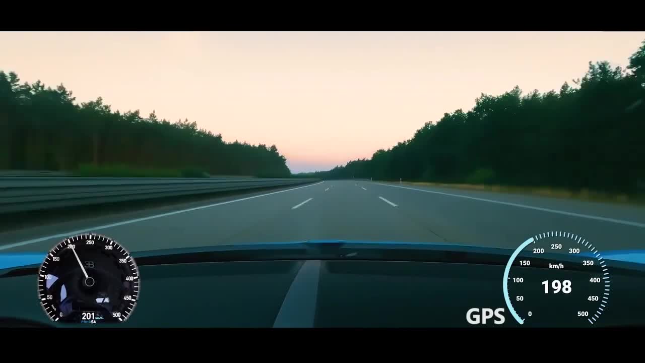 Bugatti Chiron 417 km/h