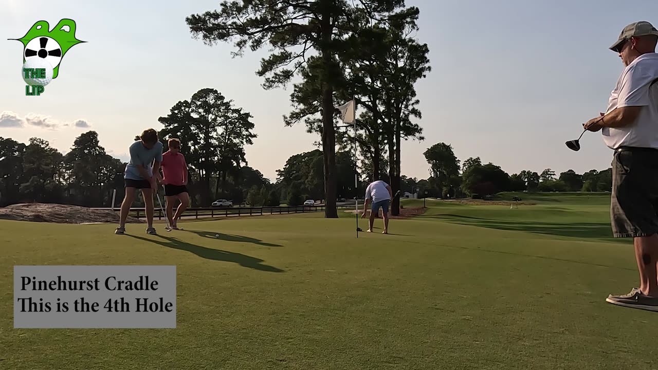 Pinehurst the Cradle putting for Birdies