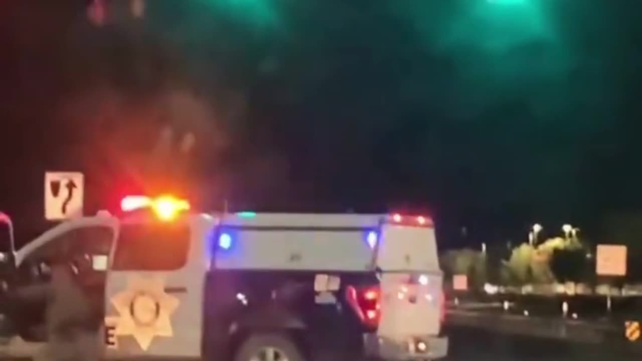 🚨WARNING: Hijacks a patrol car and goes on a high-speed chase Las Vegas | Nevada