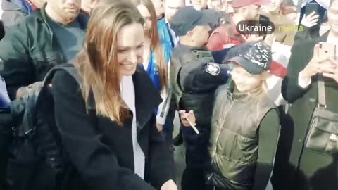 ANGELINA JOLIE IN UKRAINE. FULL VIDEO | АНДЖЕЛІНА ДЖОЛІ В УКРАЇНІ ПОВНЕ ВІДЕО |