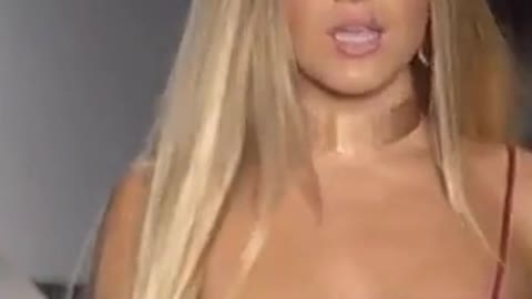HOT BIKINIS