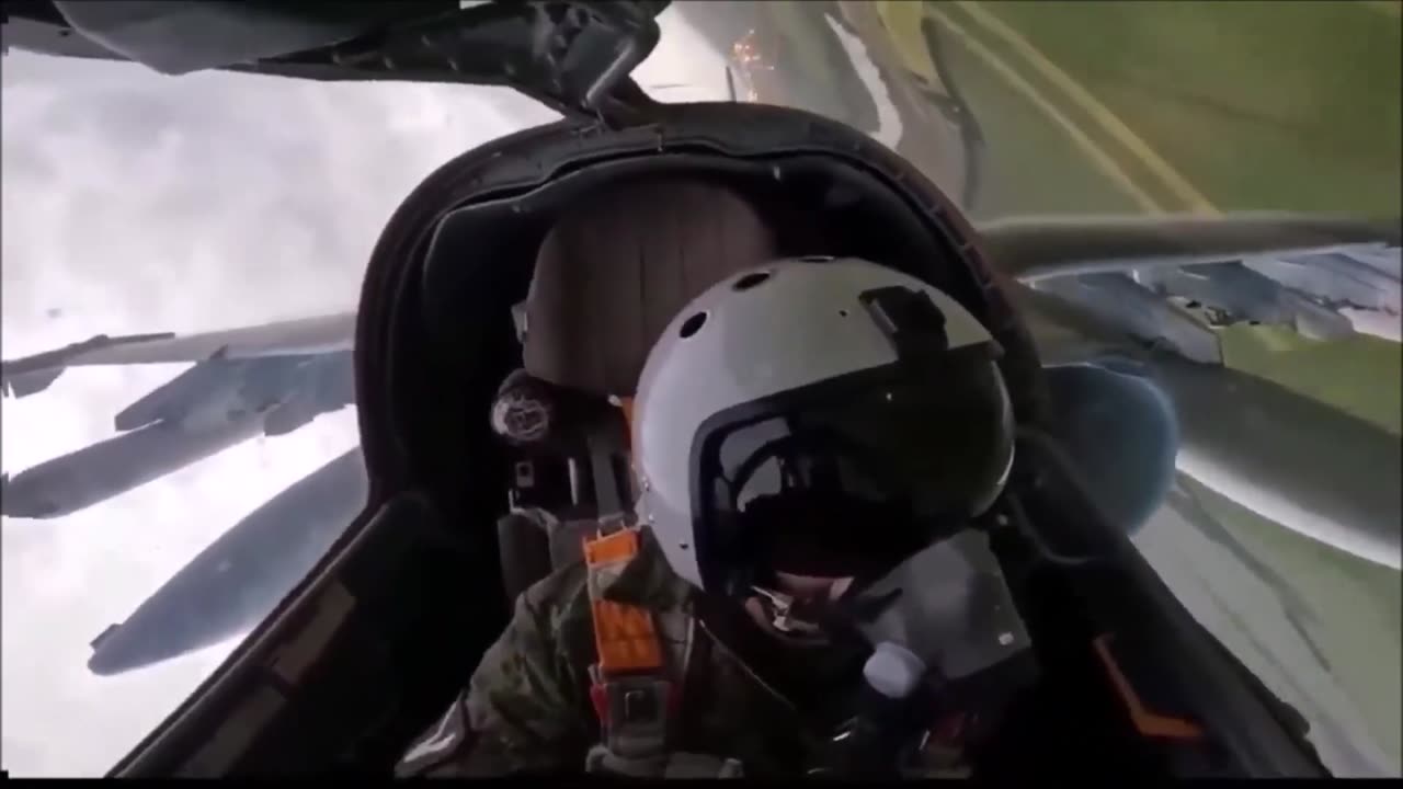 Russian Airstrike Footage - Ukraine 2022