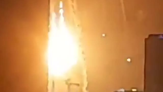 Watch the violent explosions that occurred a while ago in #Kiev, the capital