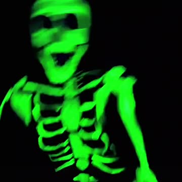 Glow Skeleton Loves To Move It