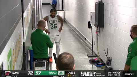 MARCUS SMART RECEIVES HUGE STANDING OVATION AFTER RETURNING FROM LOCKER AFFTER NEAR INJURY!