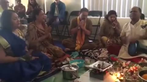 Singing Bolo Bolo Sau Mil Bolo for Bhavna's House Warming Prayers