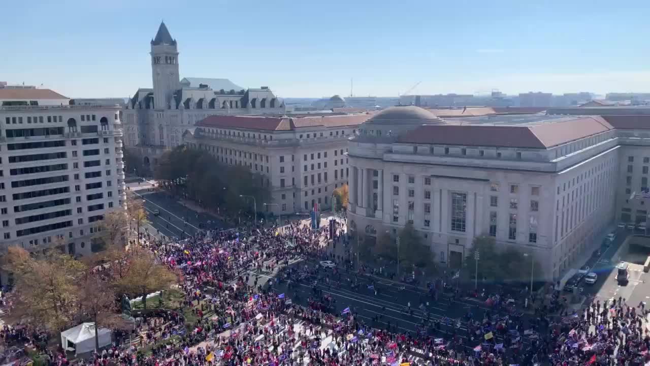 Overhead view Of the Maga march🇺🇸