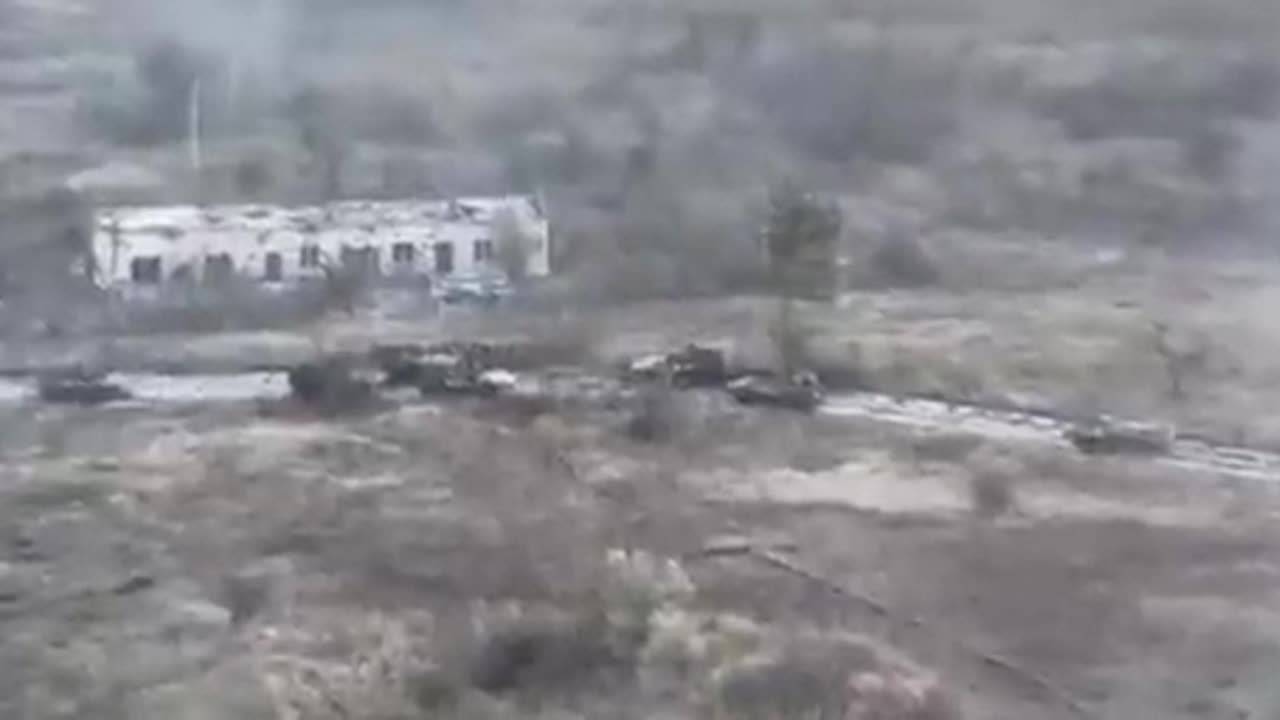 The full video with the Ruzzian convoy near Avdiivka