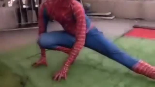 Amapiano dance Mr spiderman