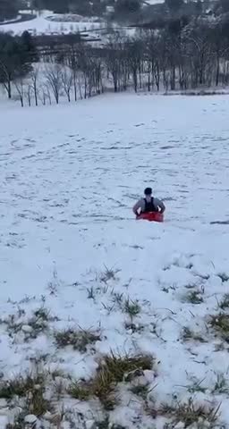 Guy in short sleeves lands kayak after jump!!