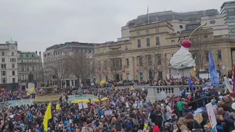 Large protests against vaccine passports and vaccine mandates in central London.