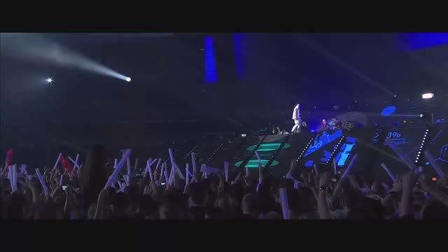 Dimitri Vegas Like Mike - Bringing The World The Madnes (1080P HD)