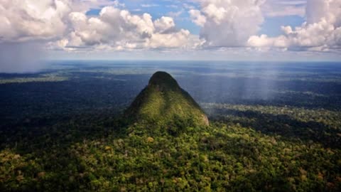 Largest Pyramid in the World in Peru?