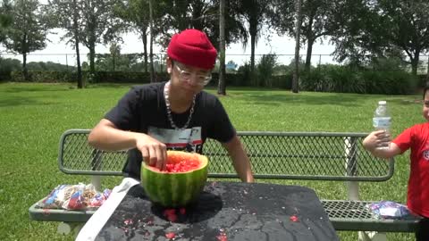 WATERMELON vs 500 RUBBER BANDS CHALLENGE!!!!!!!!!!!!!