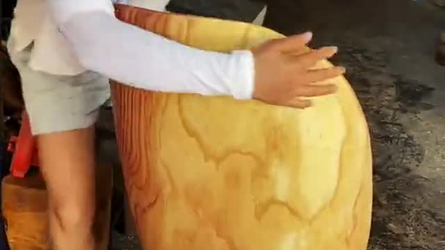 AMAZING WOOD CARVING - woodworking art #woodworkingart #shorts