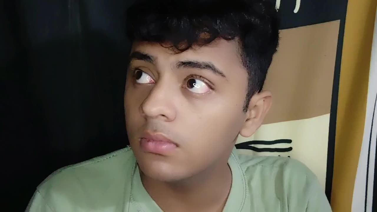 reaction 😱 look at public funny 😂