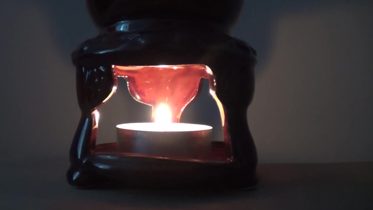 Candle In The Old Aroma Lamp (Relaxation Video)