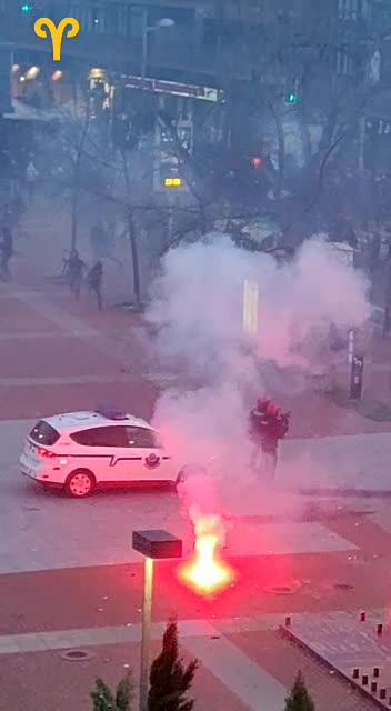 Policemen laser weapon