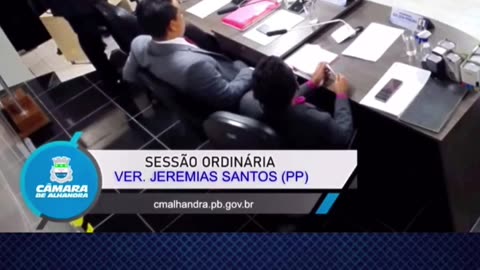 VEREADOR APRESENTA DADOS DA FOLHA DE PAGAMENTO DA PREFEITURA