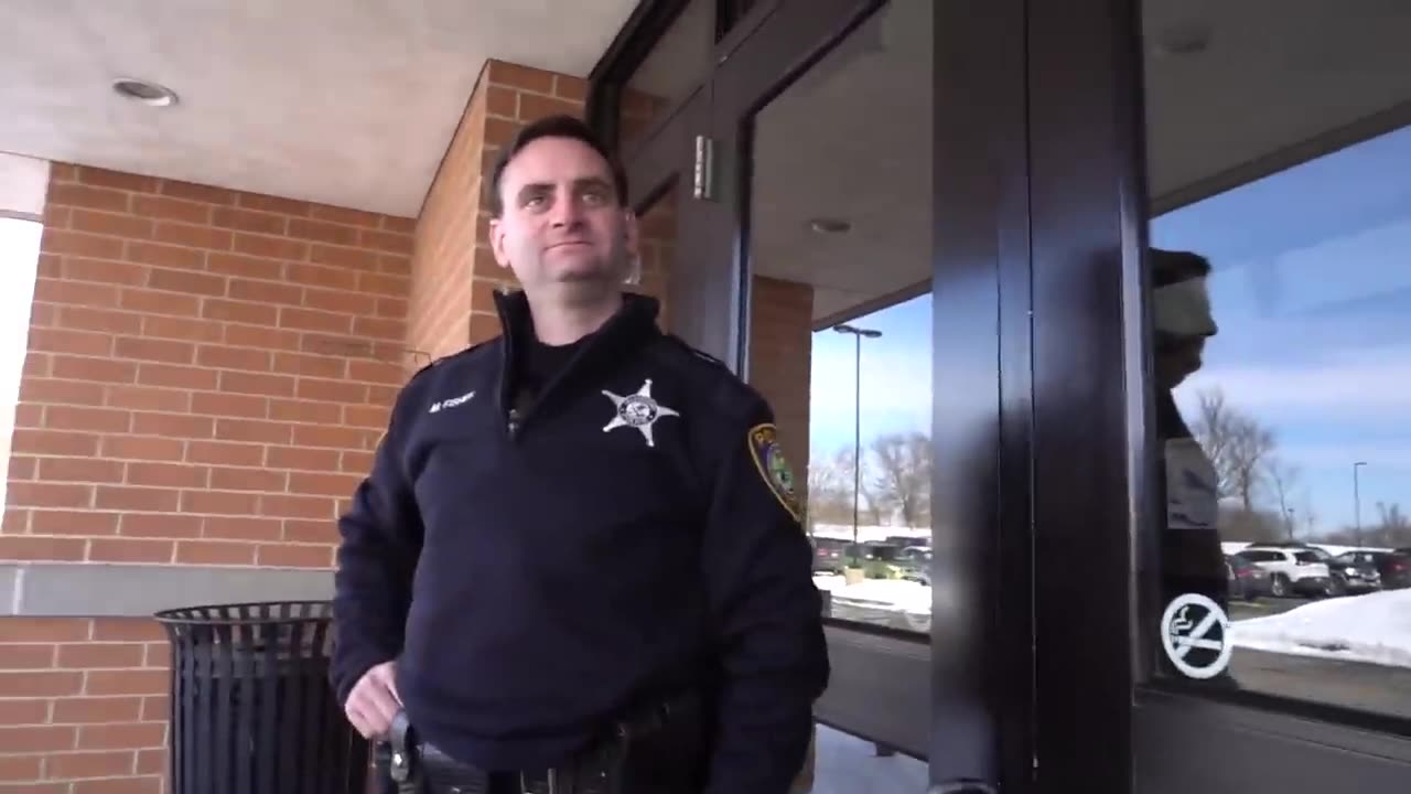 First Amendment Audit- Municipal Building - McHenry, IL
