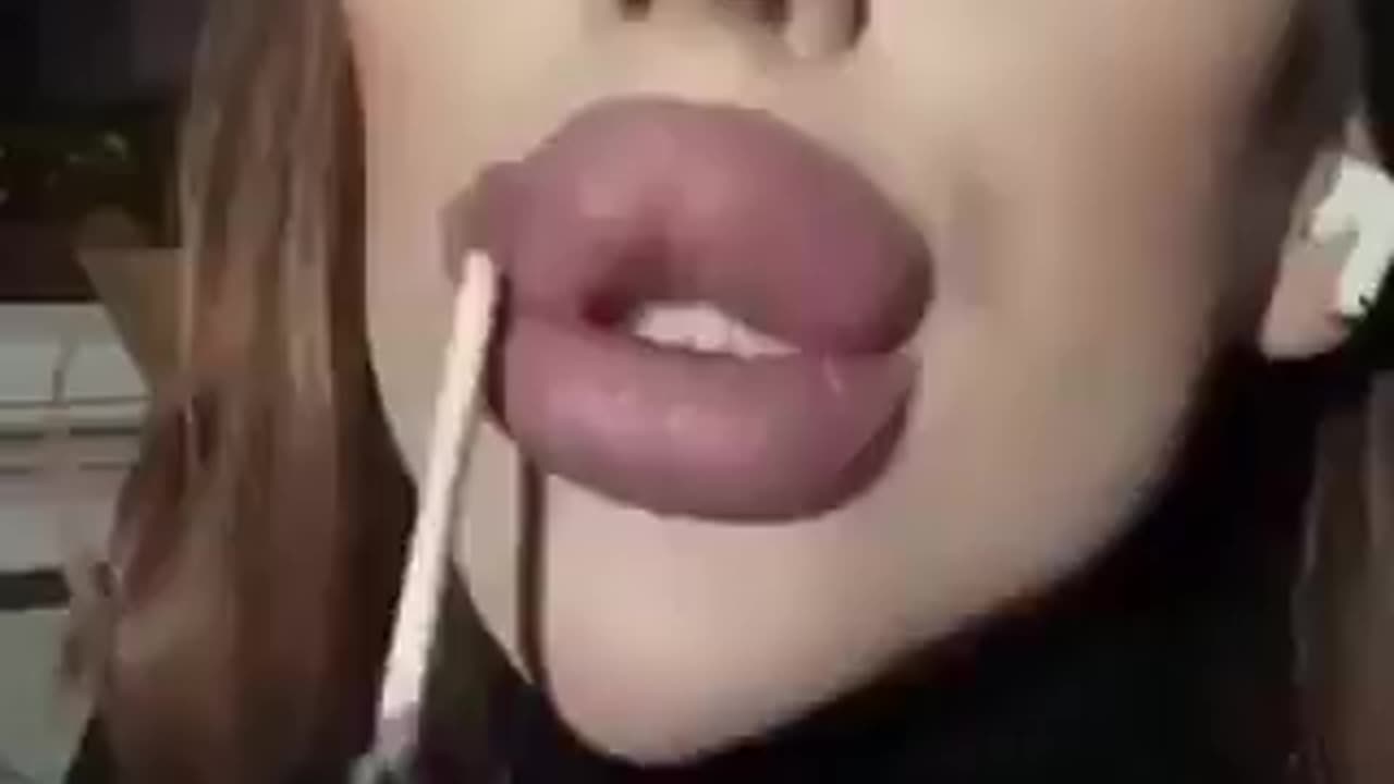 Real Recognizes Fake