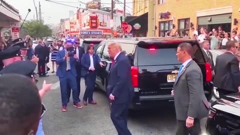 A MAN OF THE PEOPLE!!!🇺🇸