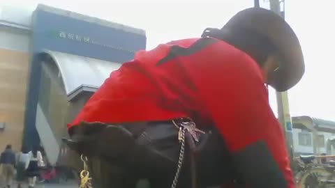 千葉県西船橋駅前ライブ。ともぞう