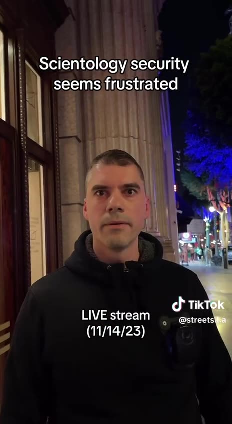 WHOA..This dude is definitely a REPTILIAN 😂