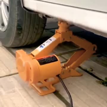 Electric car jack with an emergency repair kit. #shorts