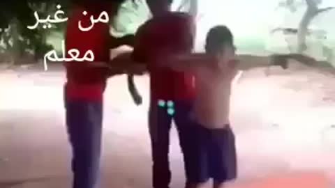 اضحك من قلبك ههه