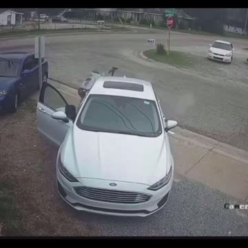 Gang shooting in broad daylight in Detroit