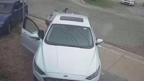 Gang shooting in broad daylight in Detroit