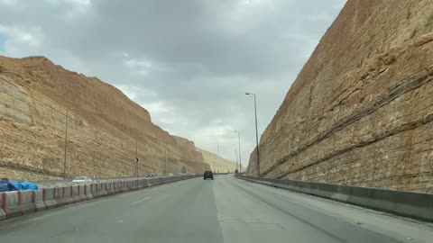 Cool Weather Road between 2 mountains riyadh