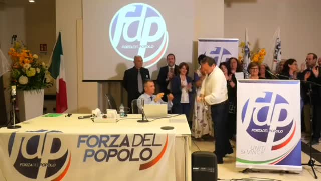 Congresso di Forza del popolo a Milano