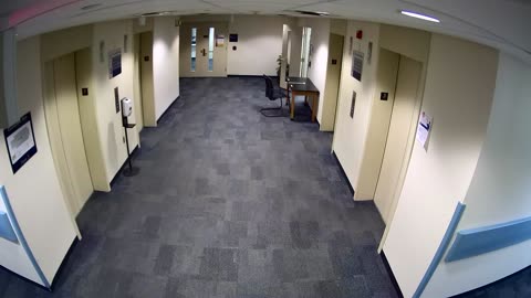 8005FCOB03ElevatorLobby_2021-01-06_15h40min00s980ms.mp4