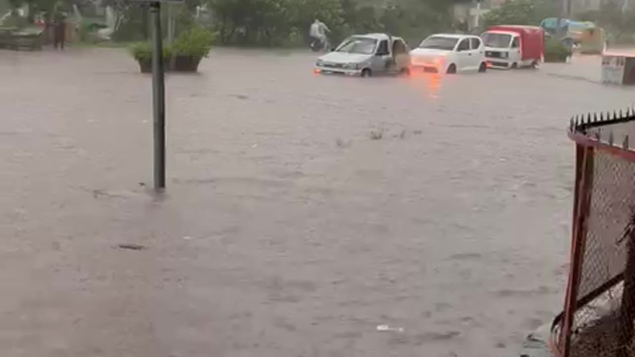 Heavy Rain in Pakistan