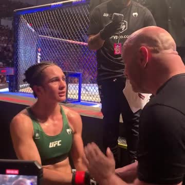 Dana White greeted Yazmin Jauregui after her UFC debut victory 💪