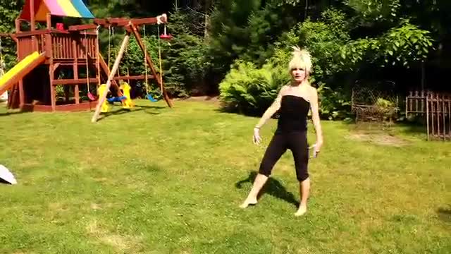 Cartwheel, Betsey Johnson