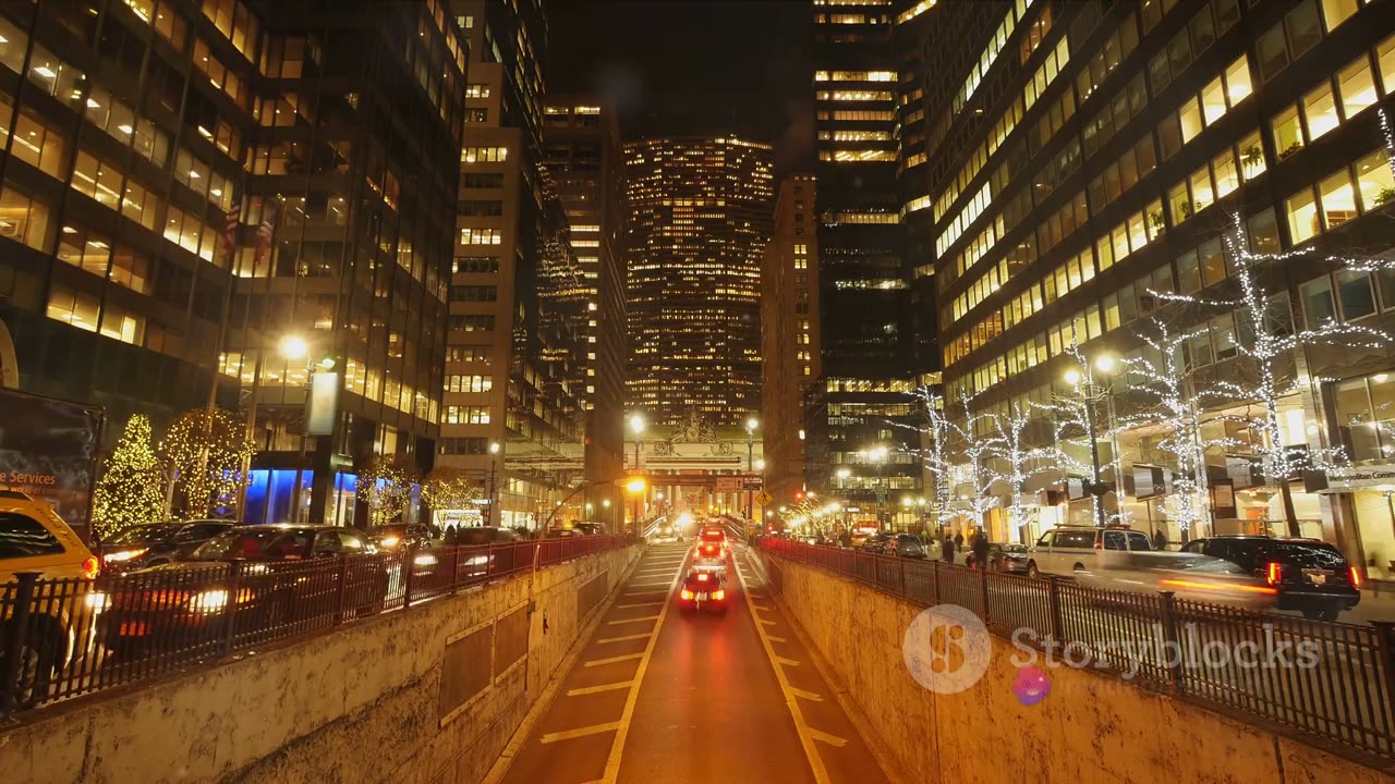 City lights: a night Timelapse