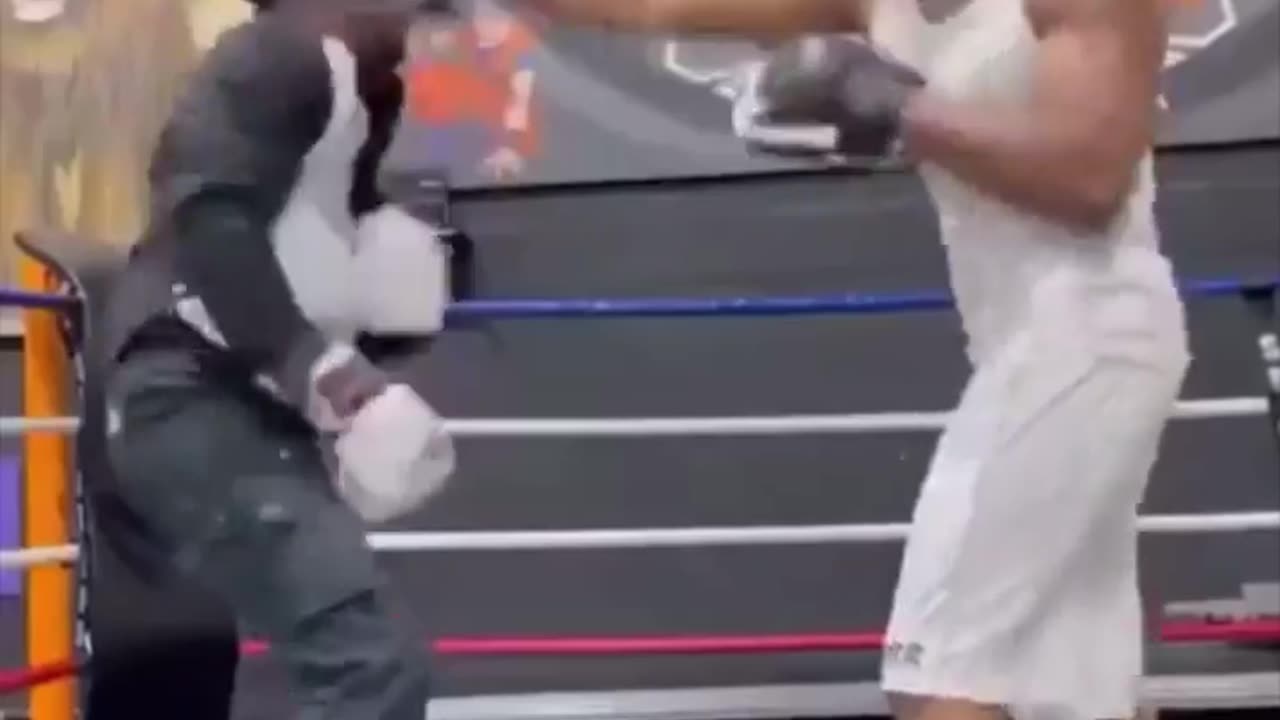 If Michael Jackson Was a Boxer…🥊🥊