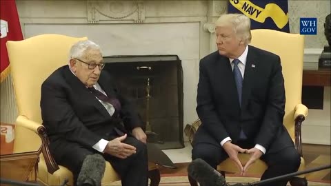 Trumpstein ama Henry Kissinger