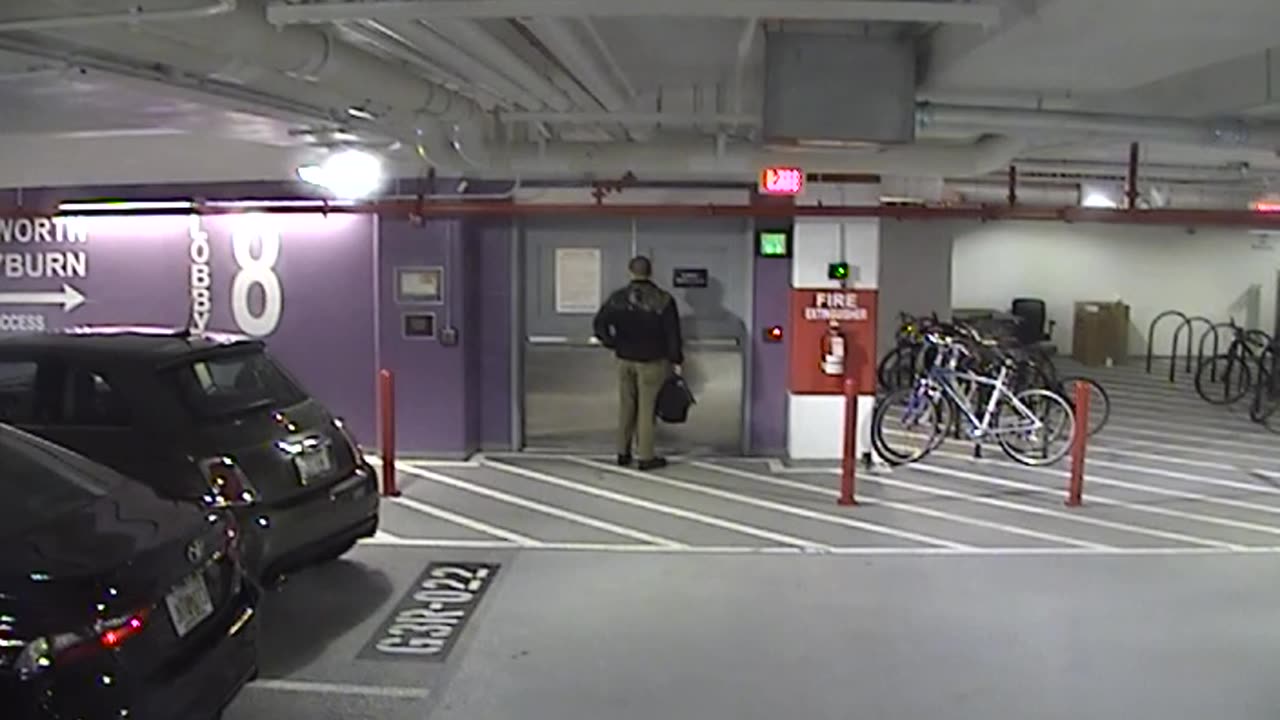 6086RHOBG3G308ALobbyEntrance_2021-01-06_14h40min02s680ms.mp4