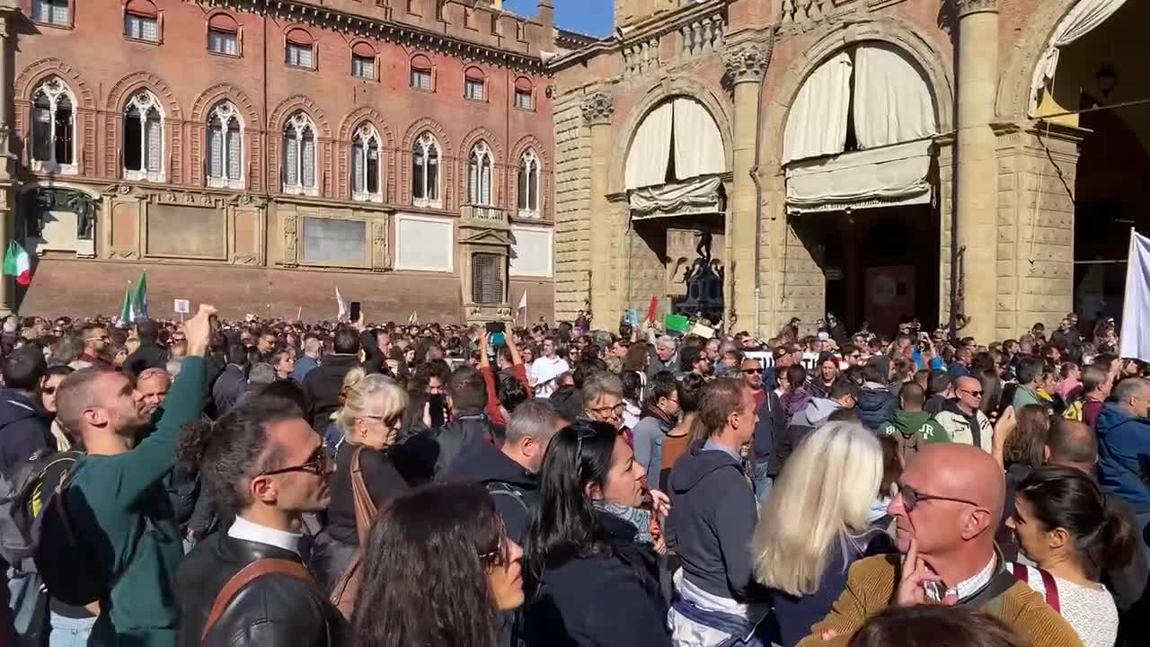 Manifestazione No Green Pass Bologna - 15.10.2021