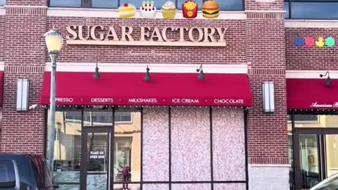 3_I will be back 🙂 #thesugarfactory #food #happy