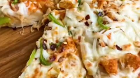 How to Make Pizza - Homemade Pizza Recipe - Chicken Tikka Pizza - Quick Easy Pizza🤪😙😘🥳