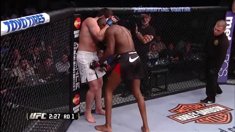 Free Fight: Jon Jones vs Chael Sonnen | UFC 159, 2013