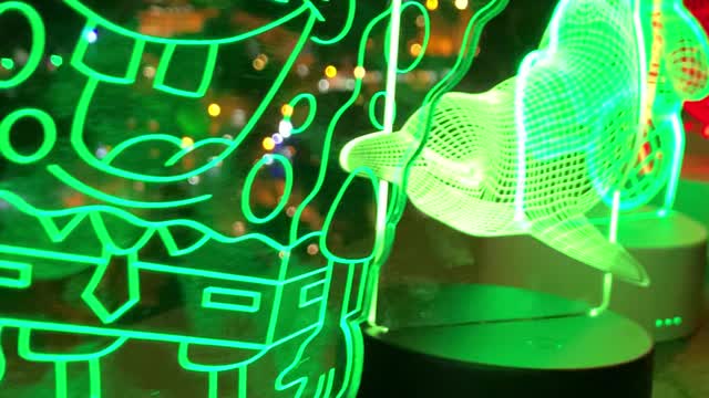 3d lamps in my city. Taking video for sale lamp.